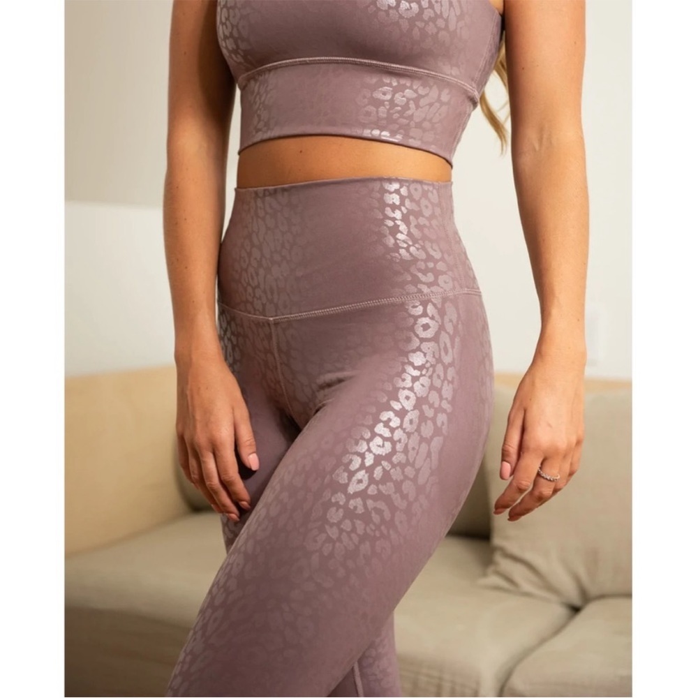NWT! PRINTED‎ SIGNATURE TIGHT FOIL PEPPERCORN SHINE L